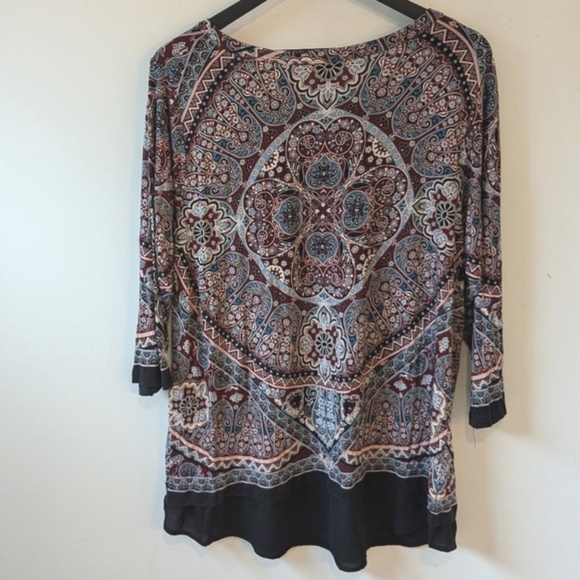 Rose + Olive Women's Boho Lotus Medallion Multicolored Printed Stretch Blouse 1X - Picture 4 of 7